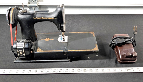 Vintage singer featherweight - vintage,